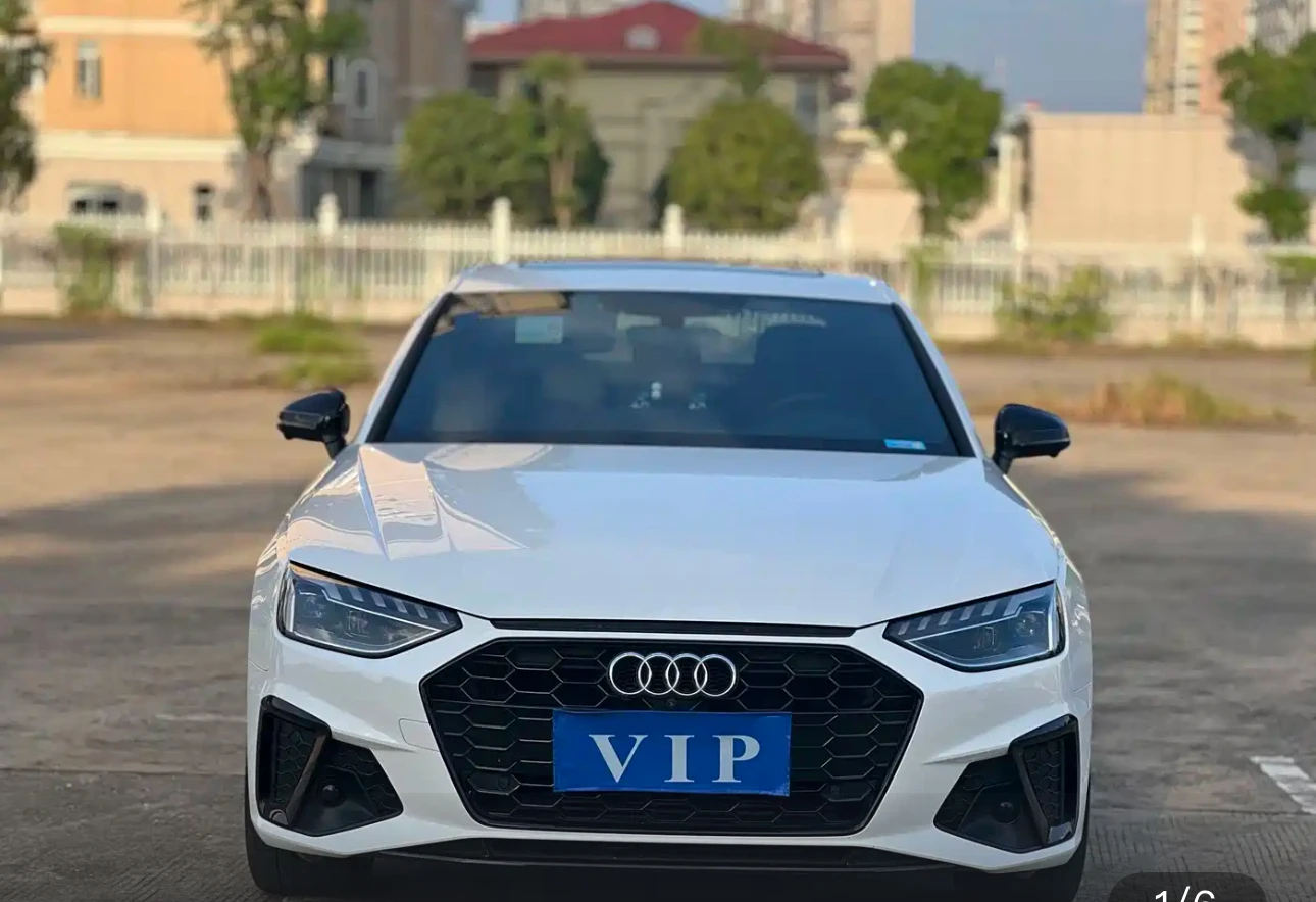 Audi A4L 40 TFSI Luxury Sport Trim - exterior