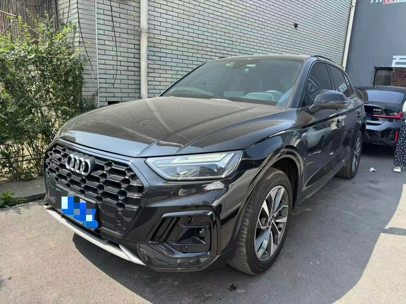 Audi Q5L 40 TFSI Luxury Sport