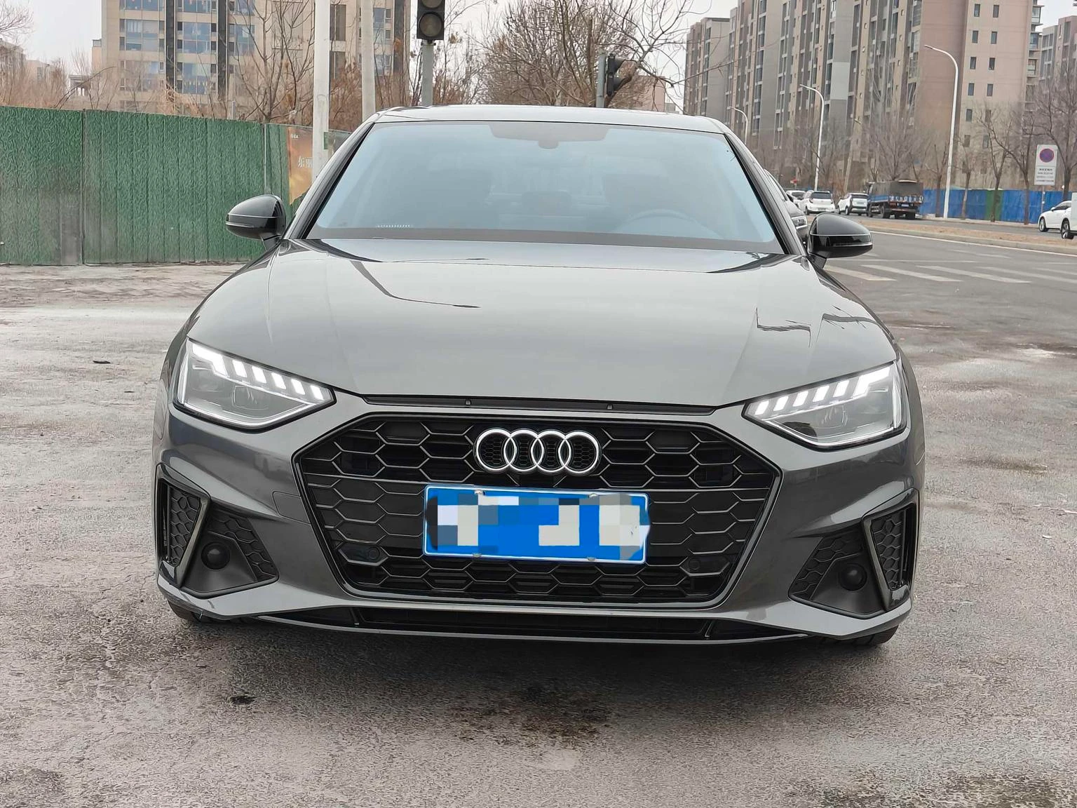 Audi A4L 40 TFSI Luxury Sport - exterior