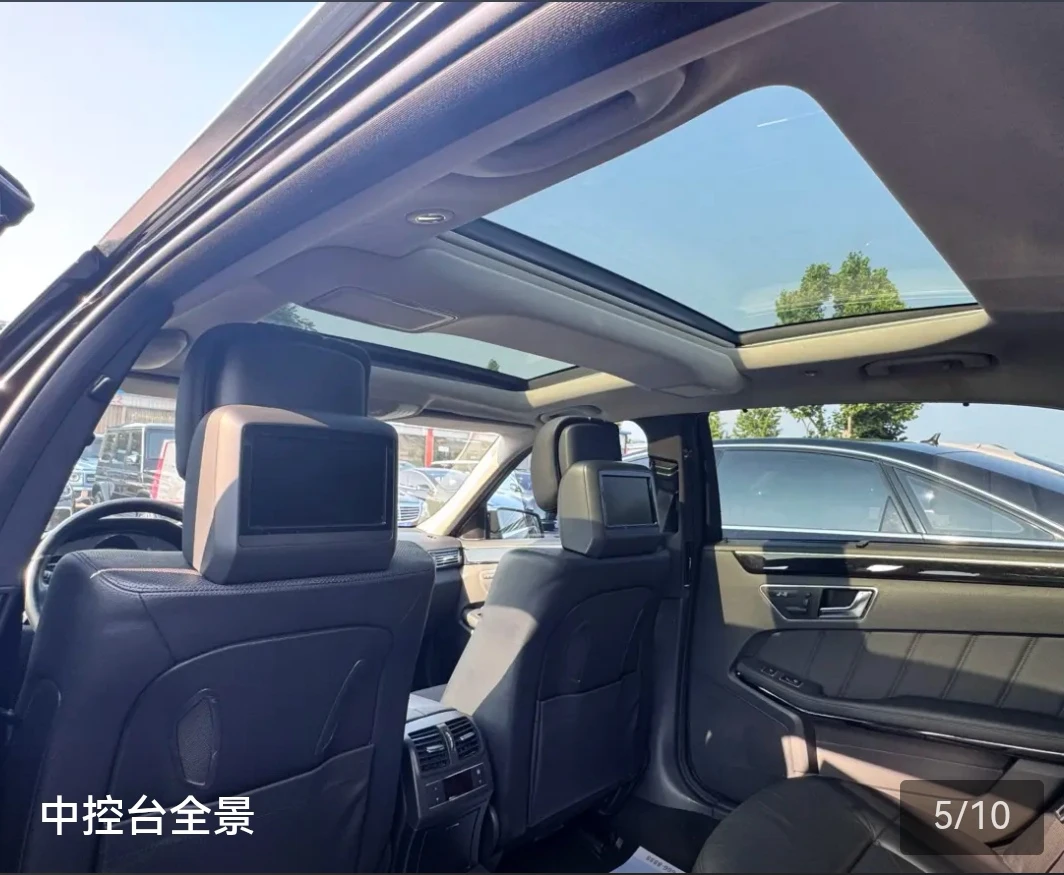Mercedes-Benz E300L - interior