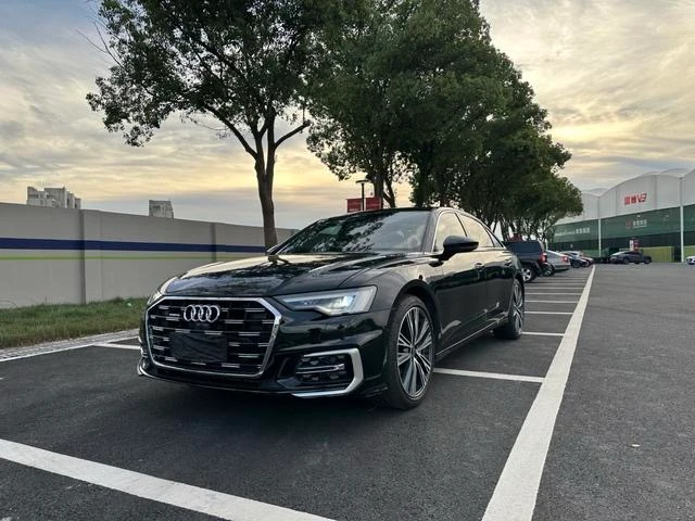 Audi A6L 55 TFSI Premium Dynamic Trim