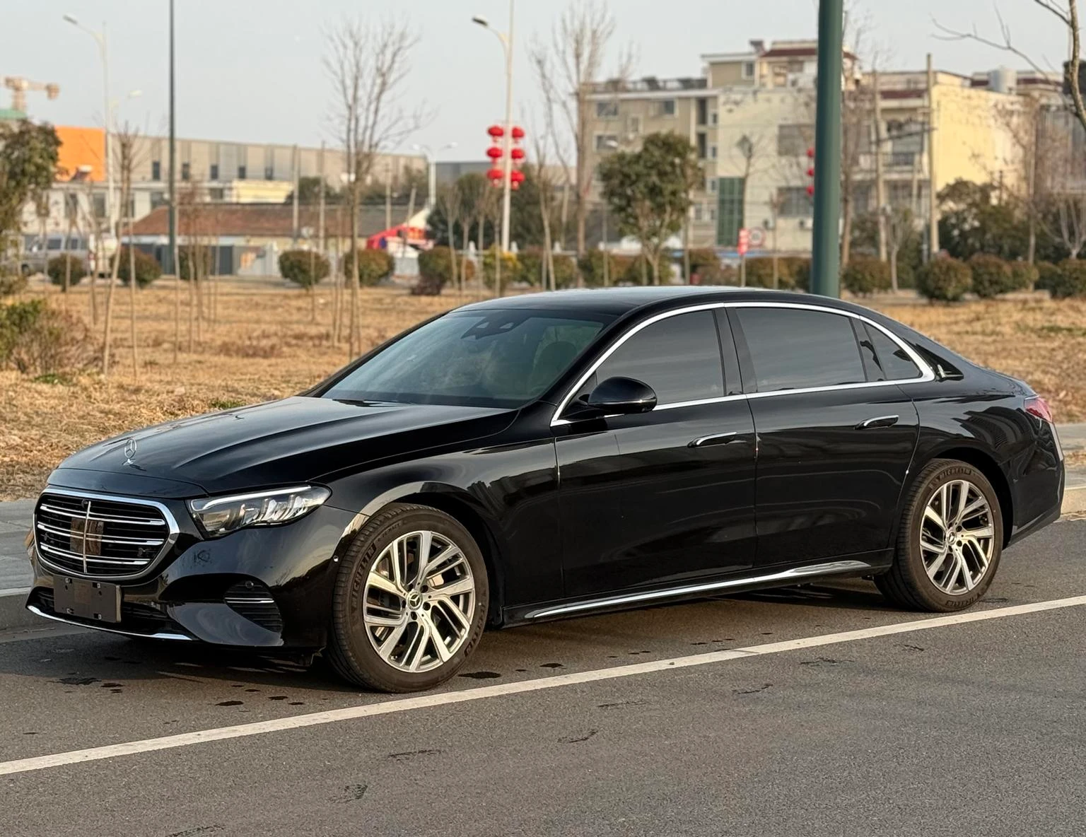 Mercedes-Benz E-Class E 300 L Facelift 