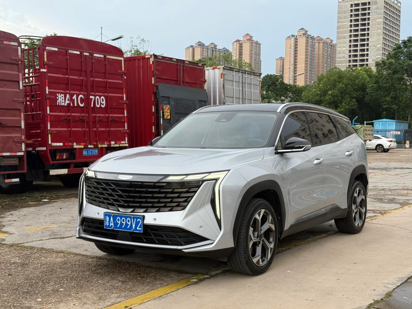 Geely Boyue L 1.5TD DCT Premium