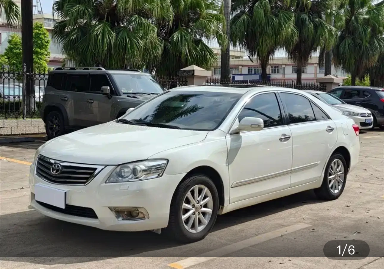 Toyota Camry 200G Deluxe Edition