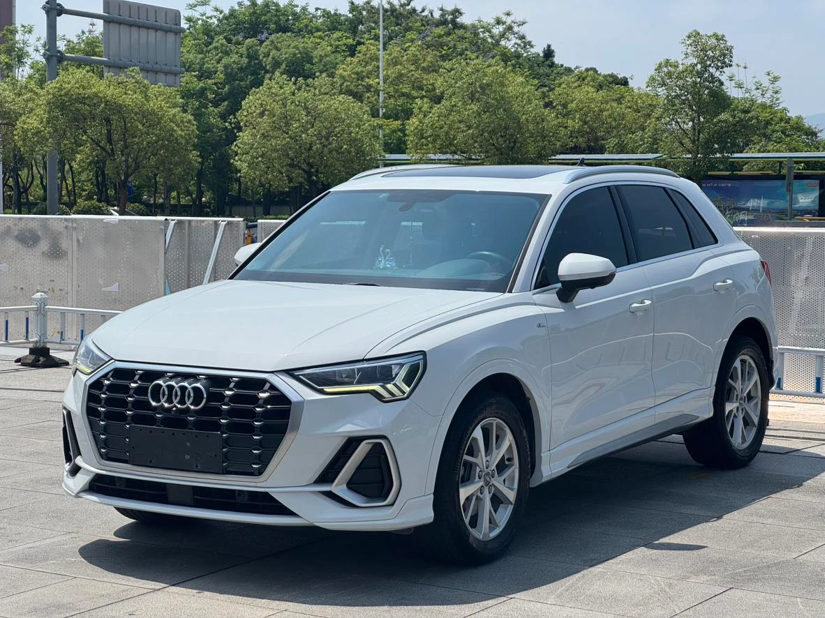 Audi Q3 35 TFSI Progressive Dynamic