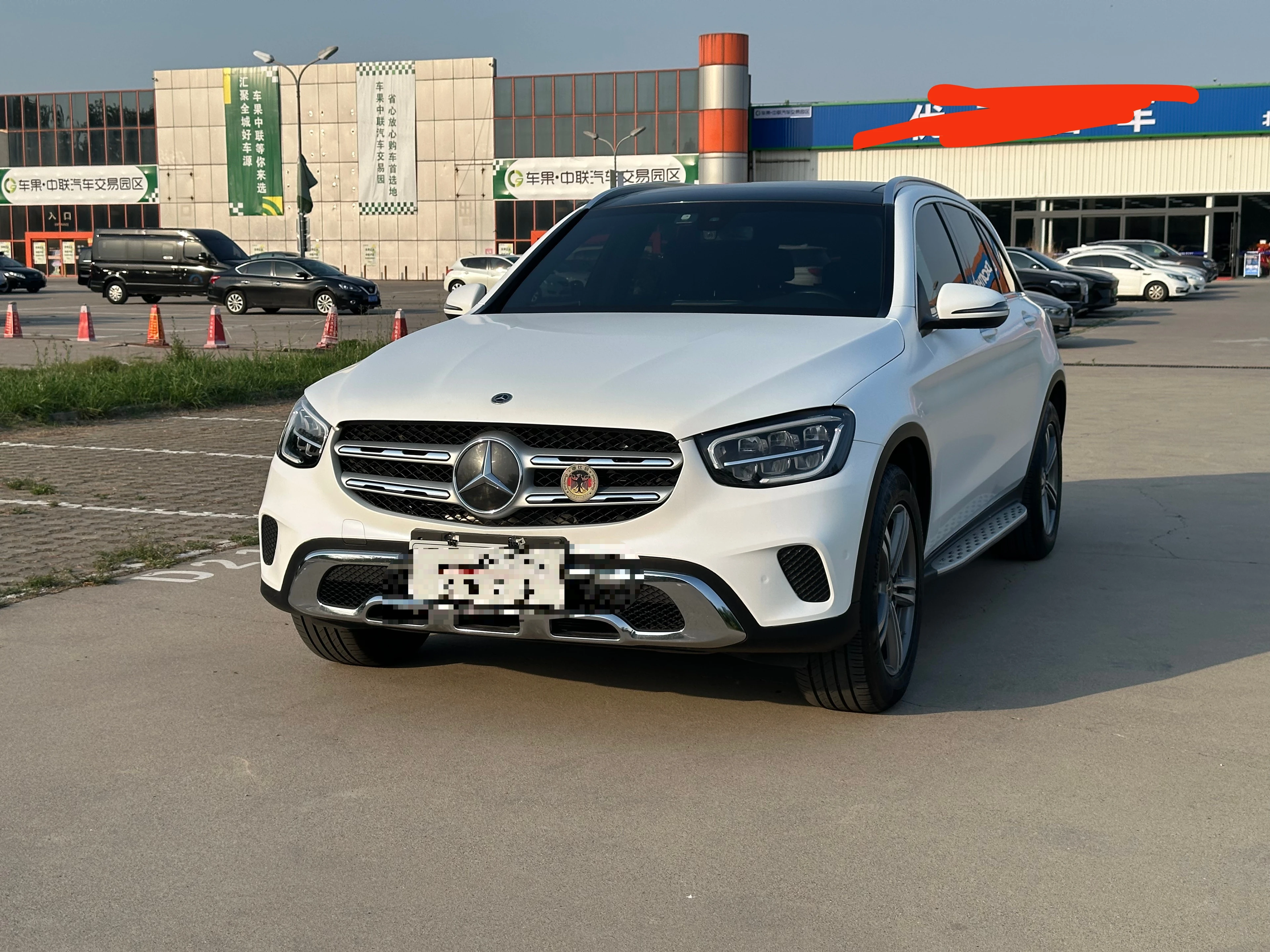 Mercedes-Benz GLC 260L  4WD