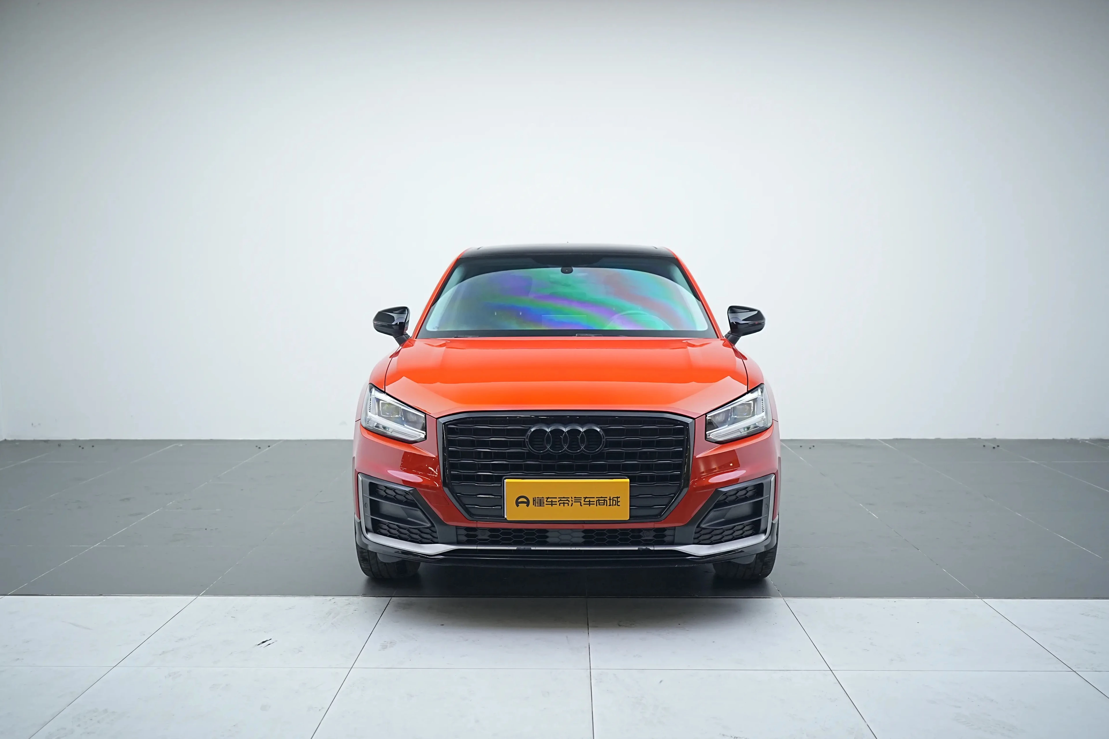 Audi Q2L 35TFSI Fashion Dynamic - exterior