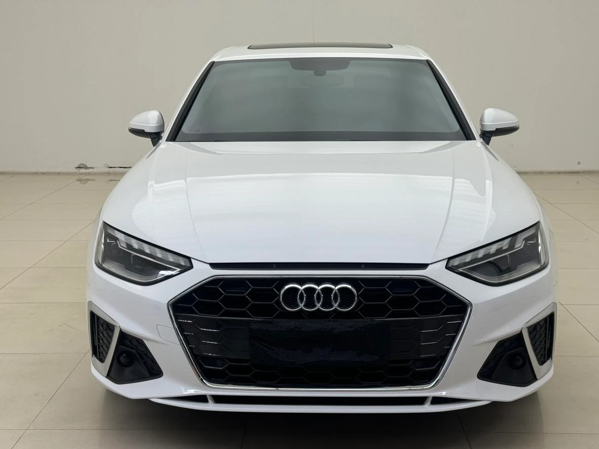Audi A4L 40 TFSI Enjoy Life Edition - exterior