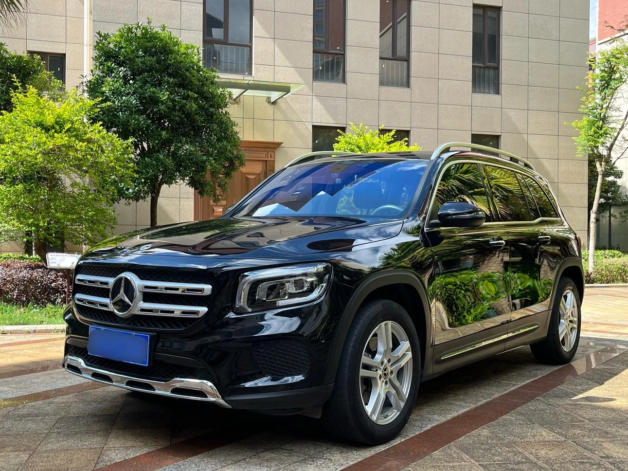 Mercedes-Benz GLB-Class GLB220 Dynamic