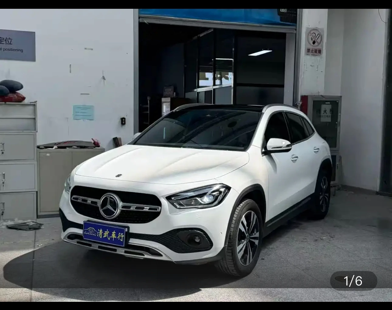Mercedes-Benz GLA-class 200