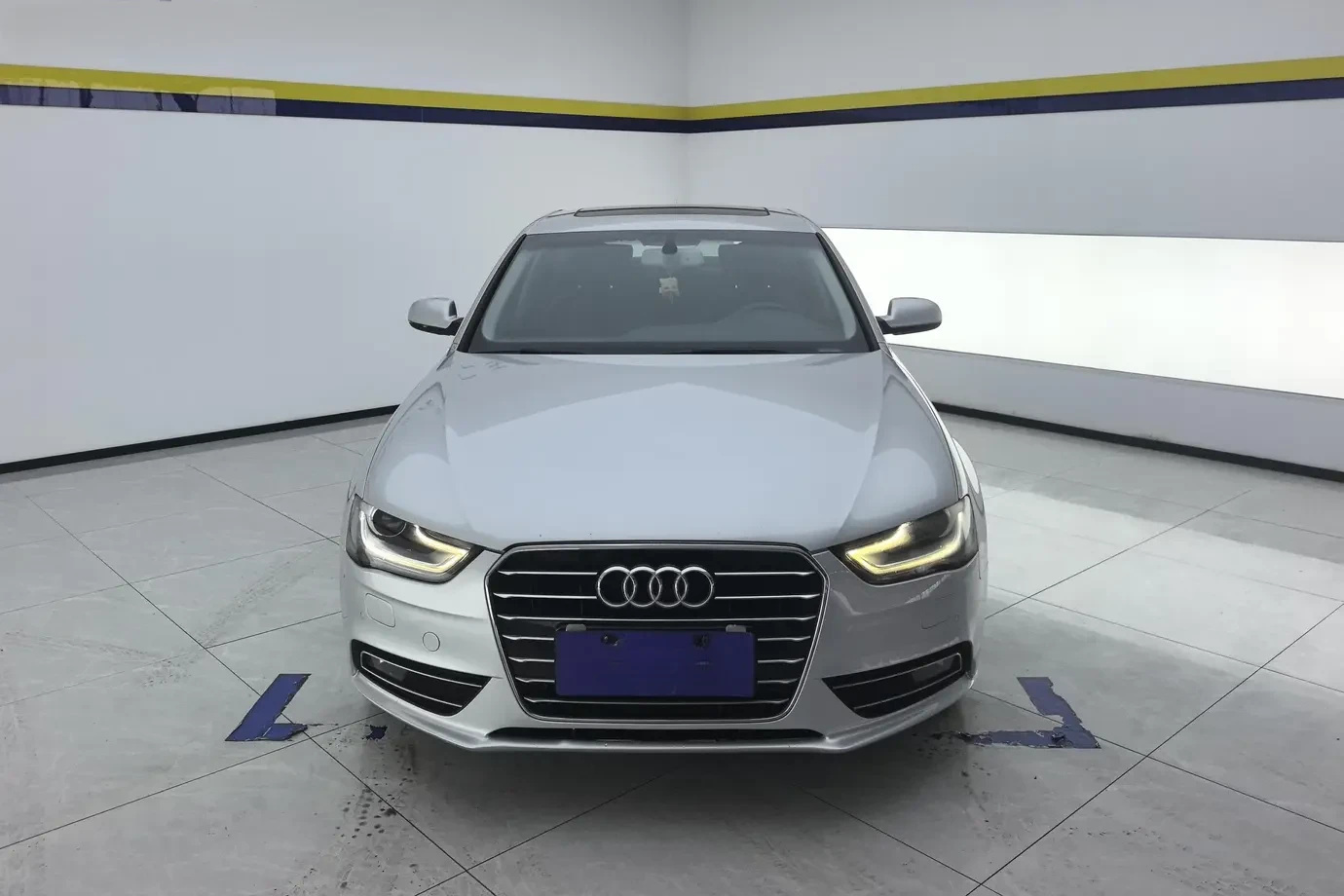 Audi A4L 35 TFSI Automatic Technology Model - exterior