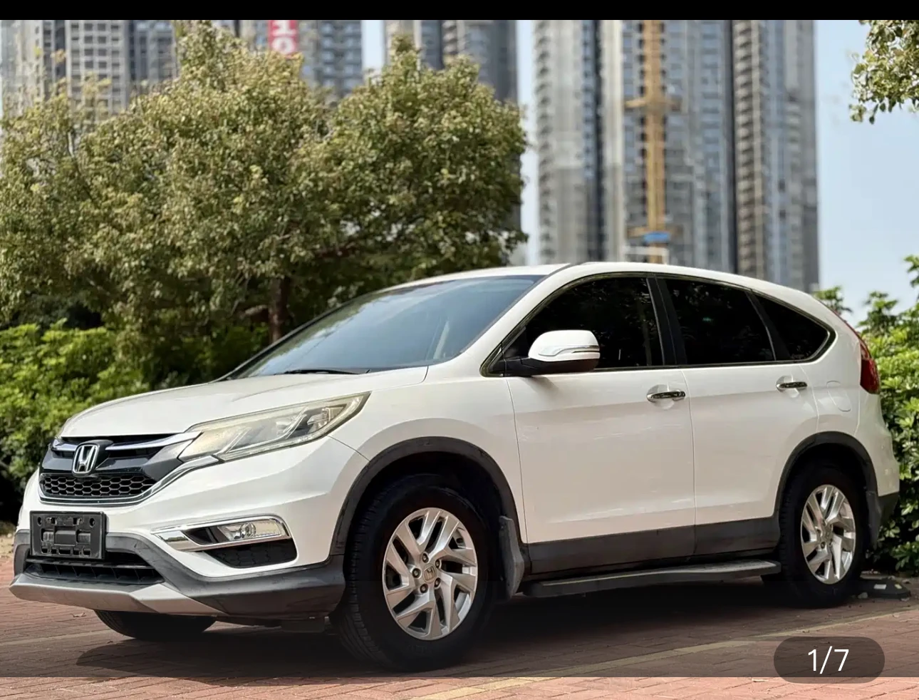 Honda CR-V 2WD Luxury Edition