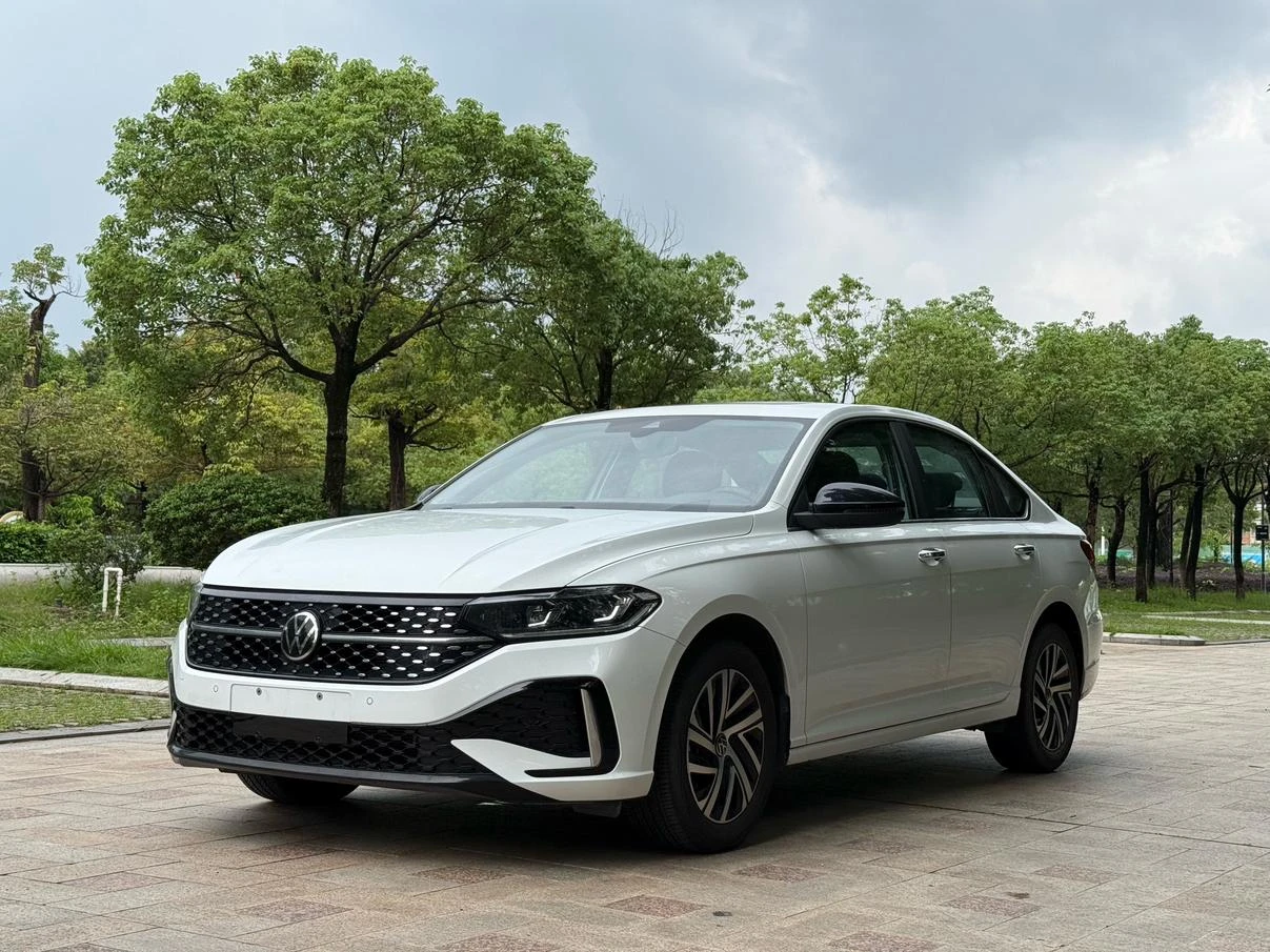 Volkswagen Lavida 300TSI DSG Star Leading Edition