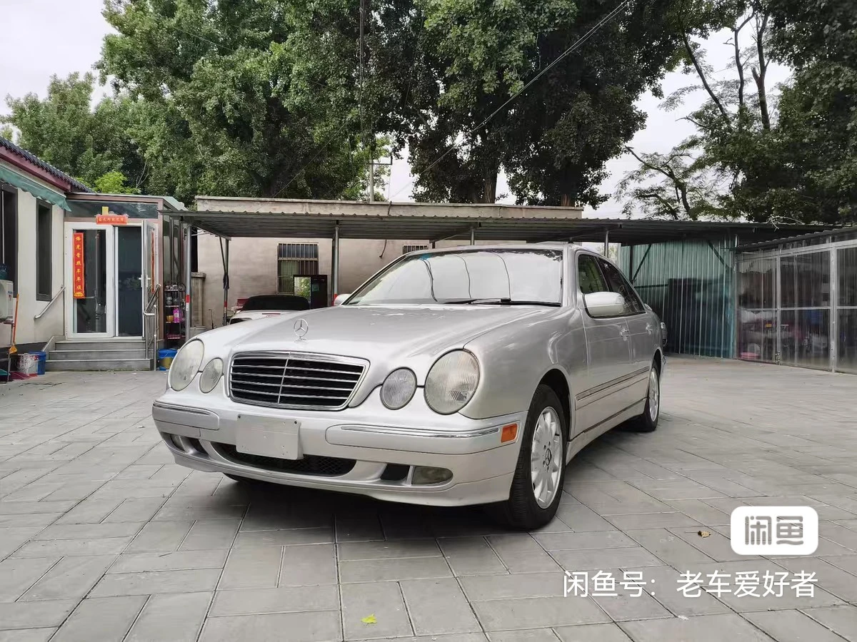 Mercedes-Benz E320  4MATIC