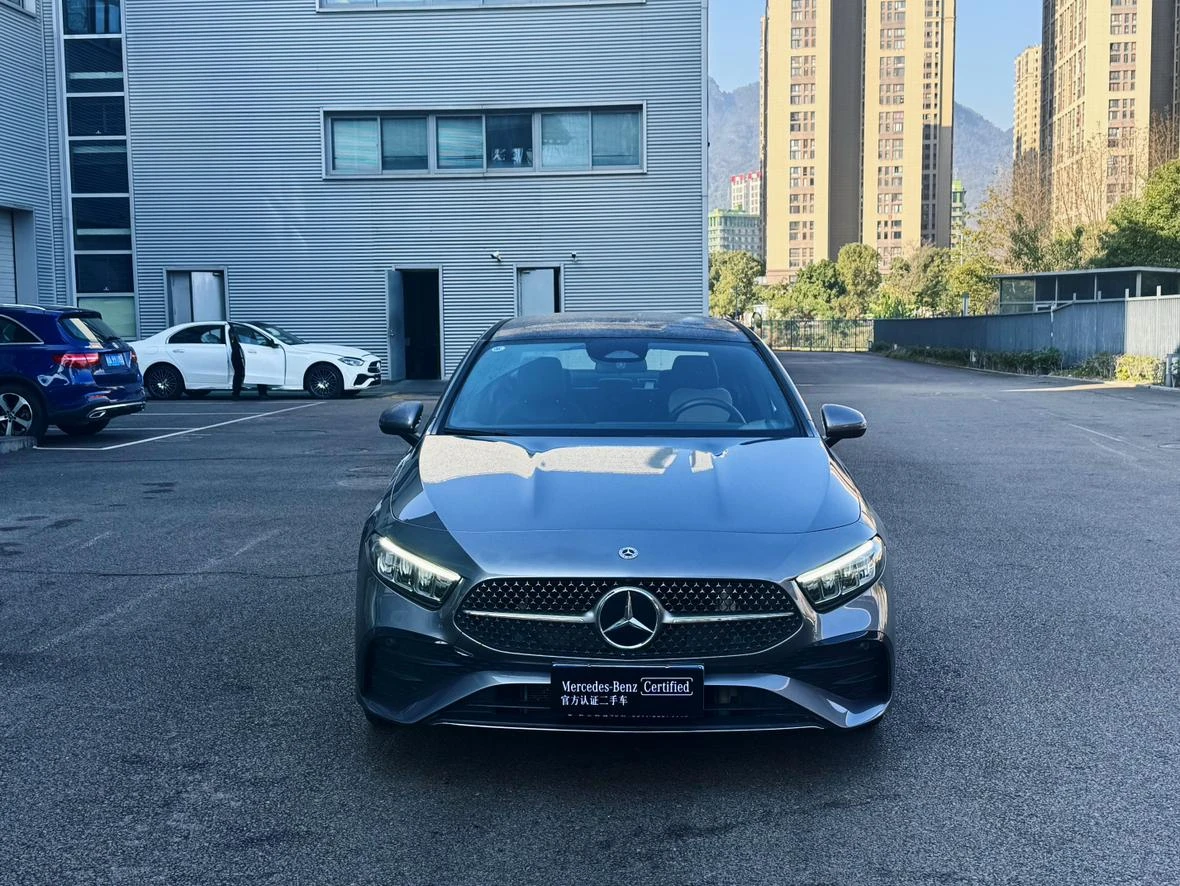 Mercedes-Benz A-Class A200 L Sport