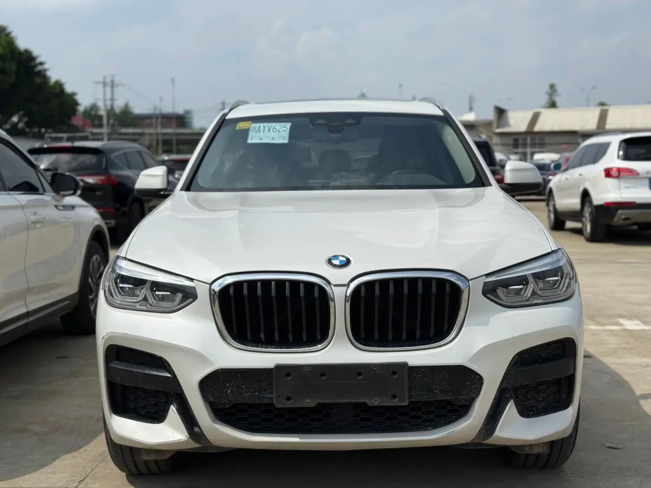 BMW X3 25i M Sport - exterior