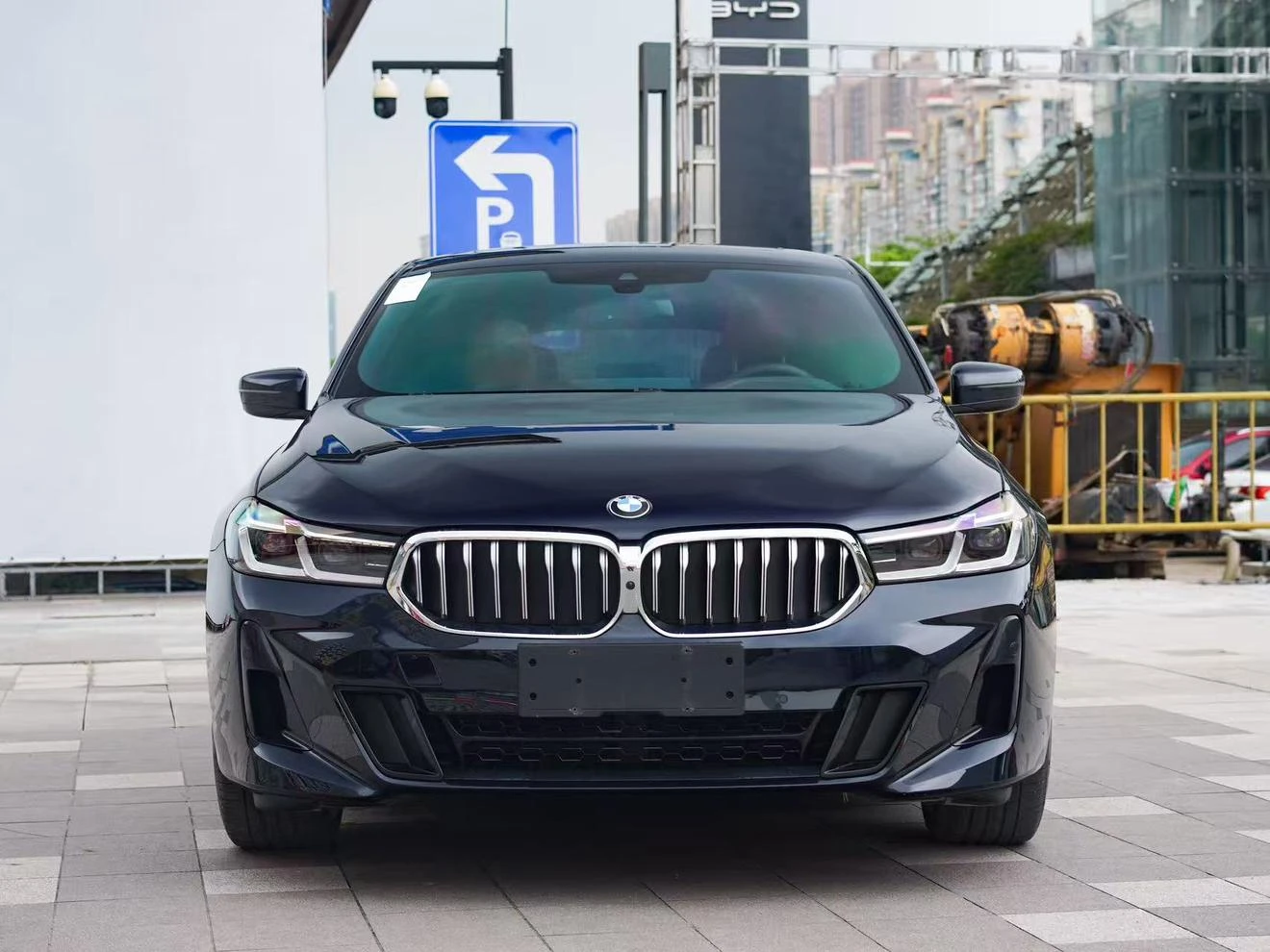 BMW 6 Series Gran Turismo 630i M Sport Package - exterior