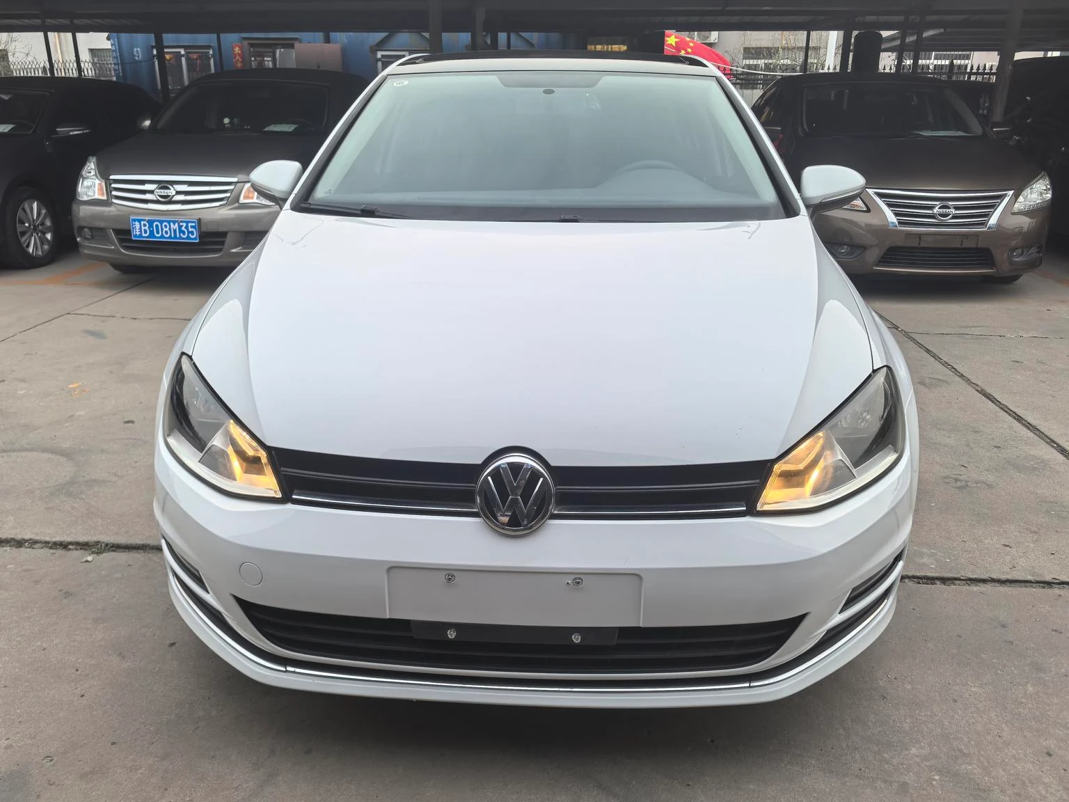 Volkswagen Golf 1.4TSI Automatic Comfortline - exterior