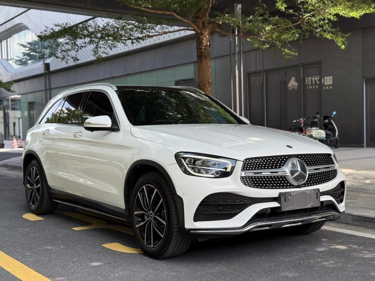 Mercedes-Benz GLC-Class 260 L 4MATIC - exterior