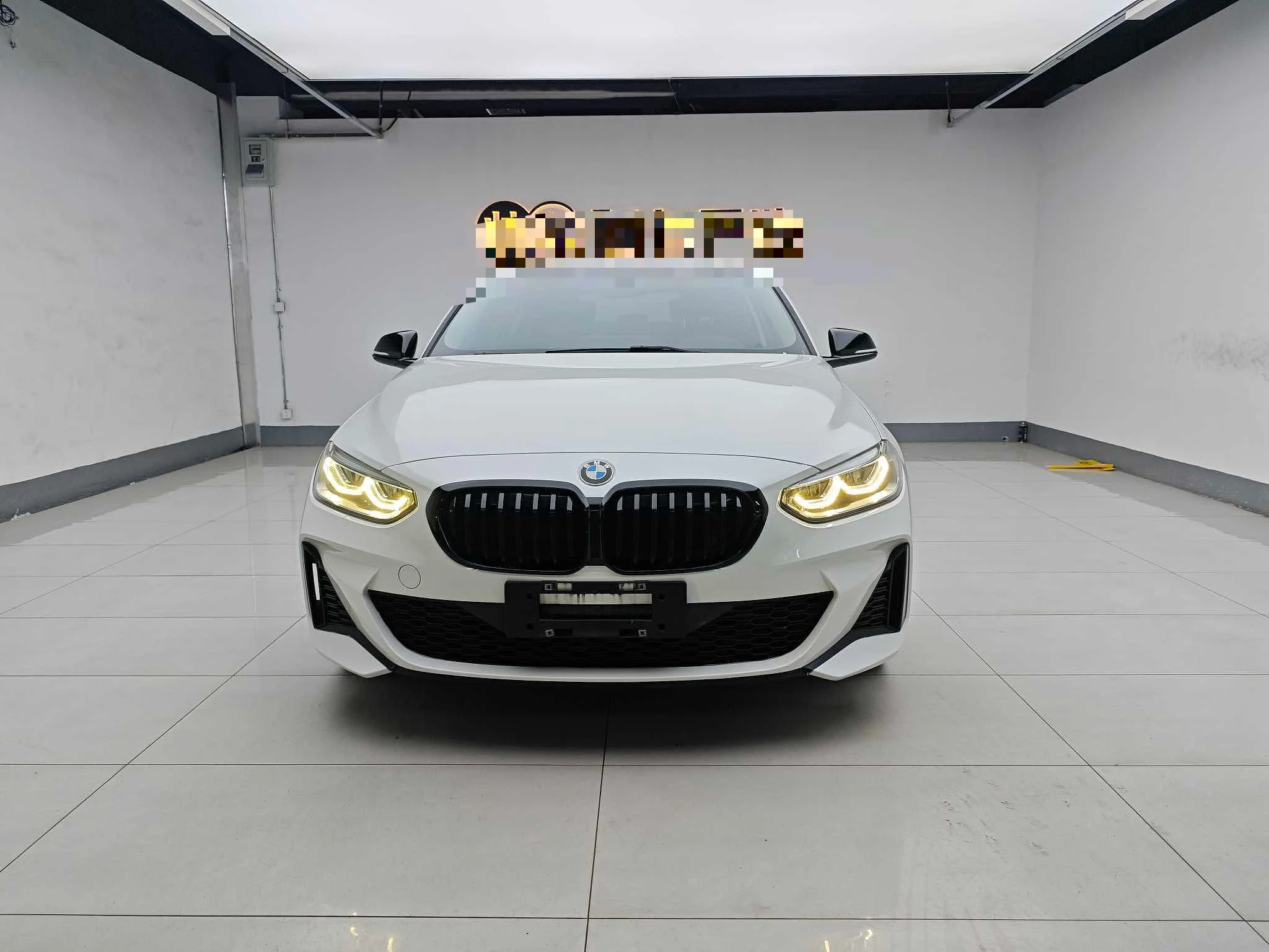 BMW 120i M Sport - exterior