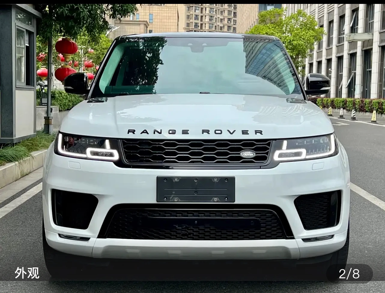 Land Rover Range Rover Sport HST - exterior