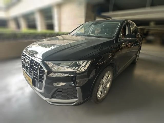 Audi Q7 45 TFSI Sport Trim