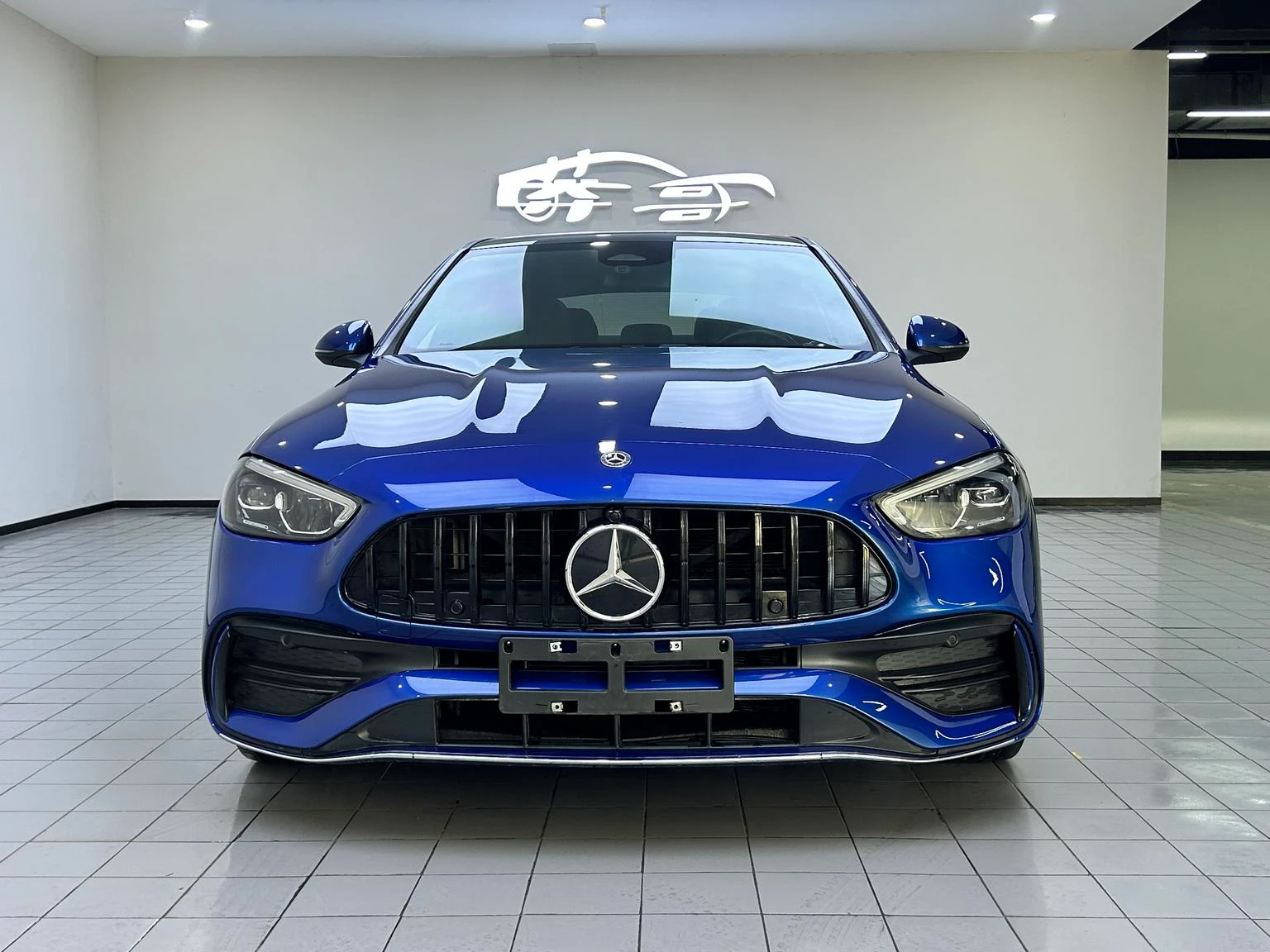 Mercedes-Benz C-Class C260 L Facelift Sport Edition - exterior
