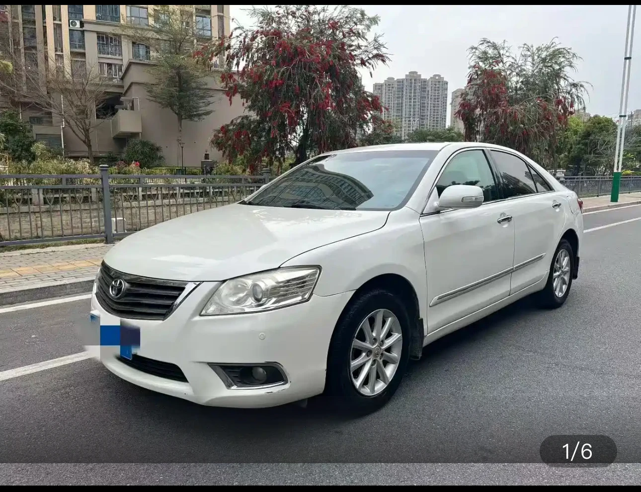 Toyota Camry 240G Classic Edition