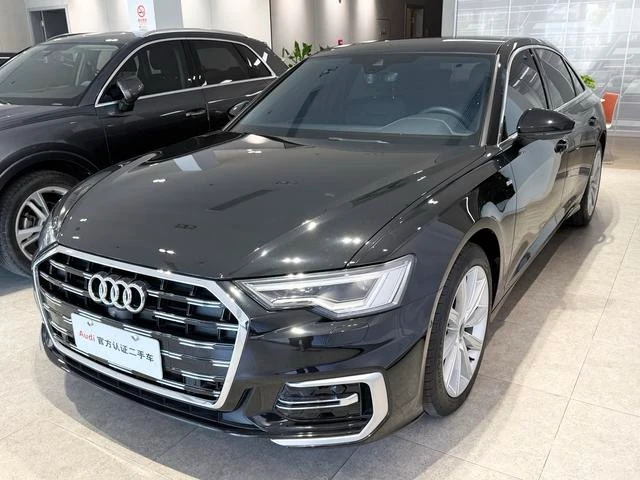Audi A6L 45 TFSI Selection Dynamic Trim