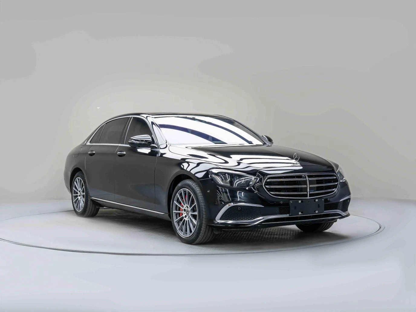 Mercedes-Benz E-Class E300L Fashion