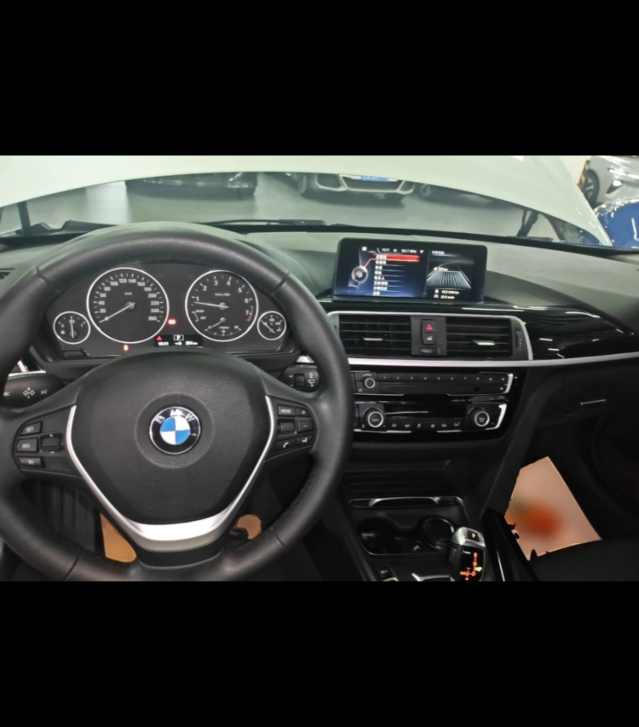 BMW 3 Series sDrive 320Li  - interior