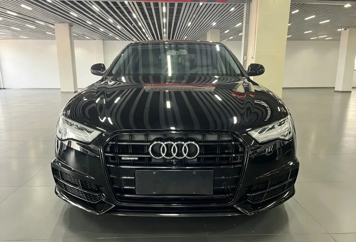 Audi A6 45 TFSI Sport Trim - exterior