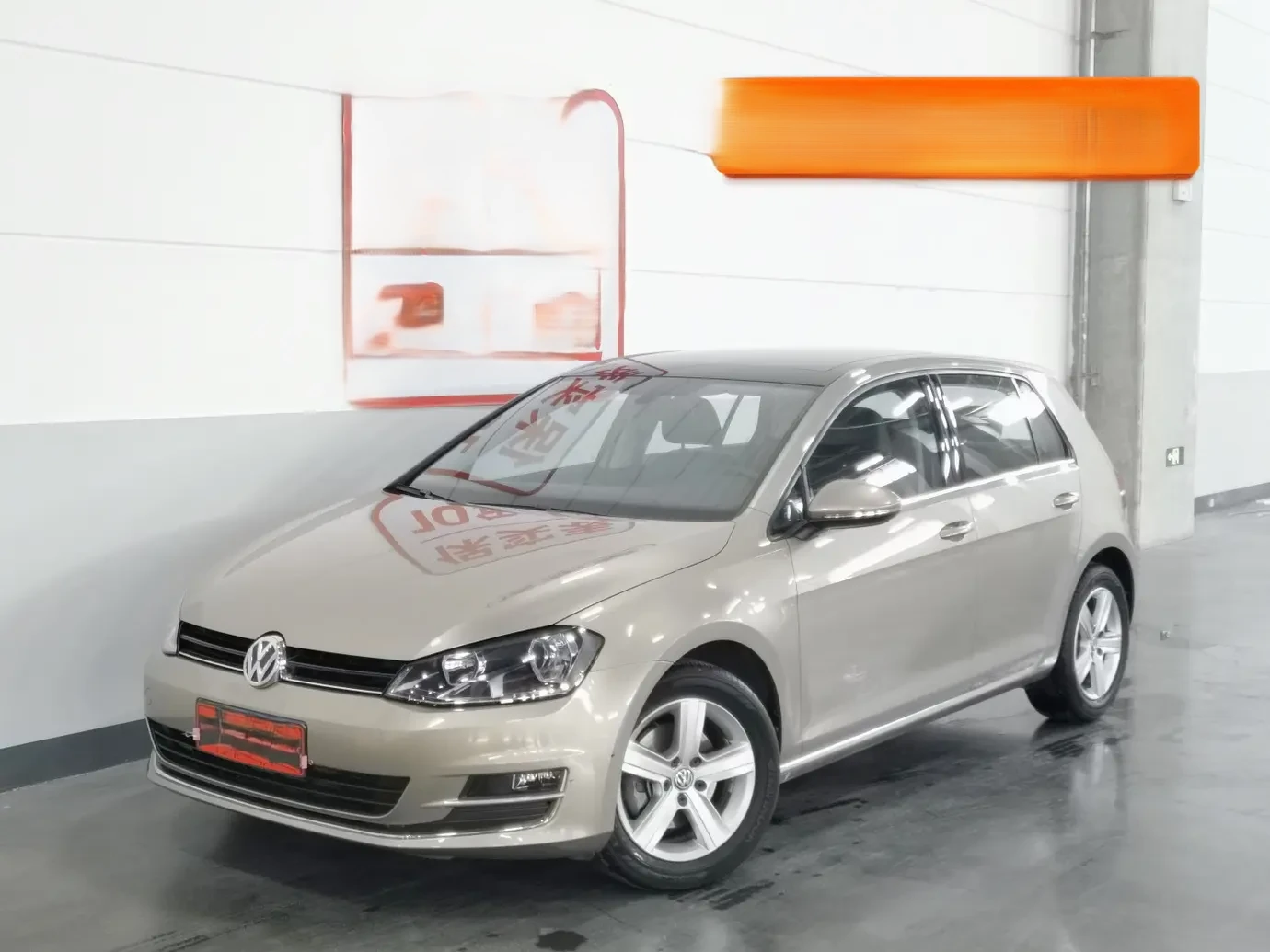 Volkswagen Golf 1.4TSI AT (Highline Trim)