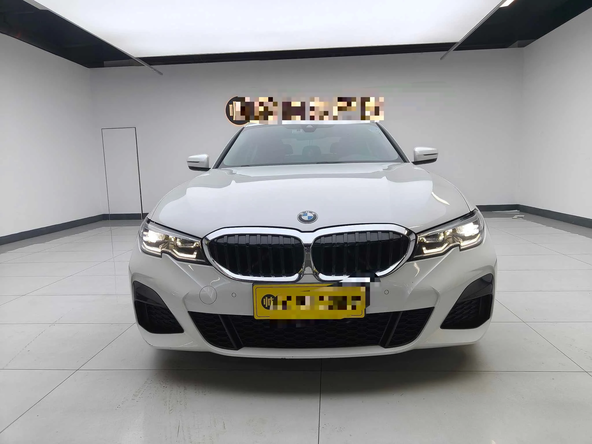 BMW 325i M Sport - exterior