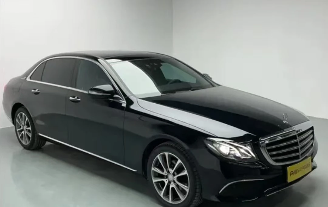 Mercedes-Benz E200L