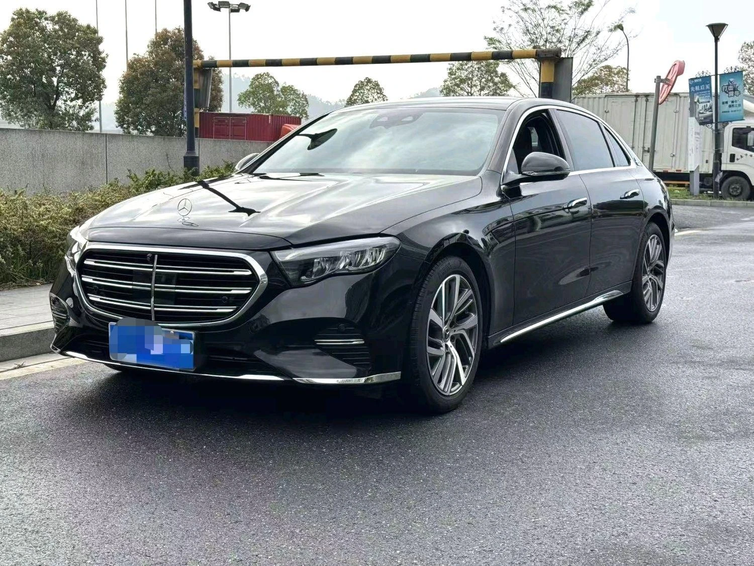Mercedes-Benz E-Class E 300 L Fashion