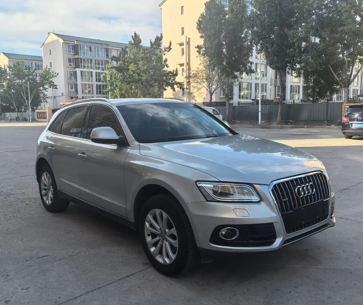 Audi Q5 40 TFSI - exterior