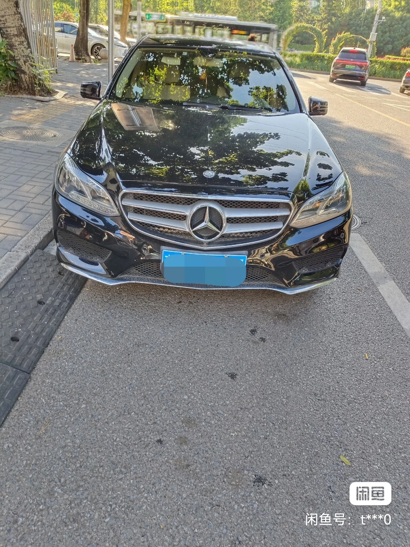 Mercedes-Benz E260L Sport  - engine
