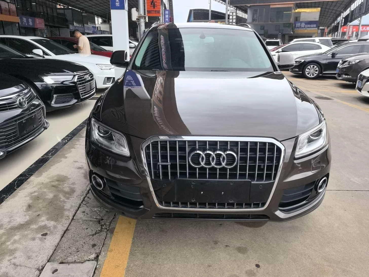 Audi Q5 40 TFSI Technology - exterior