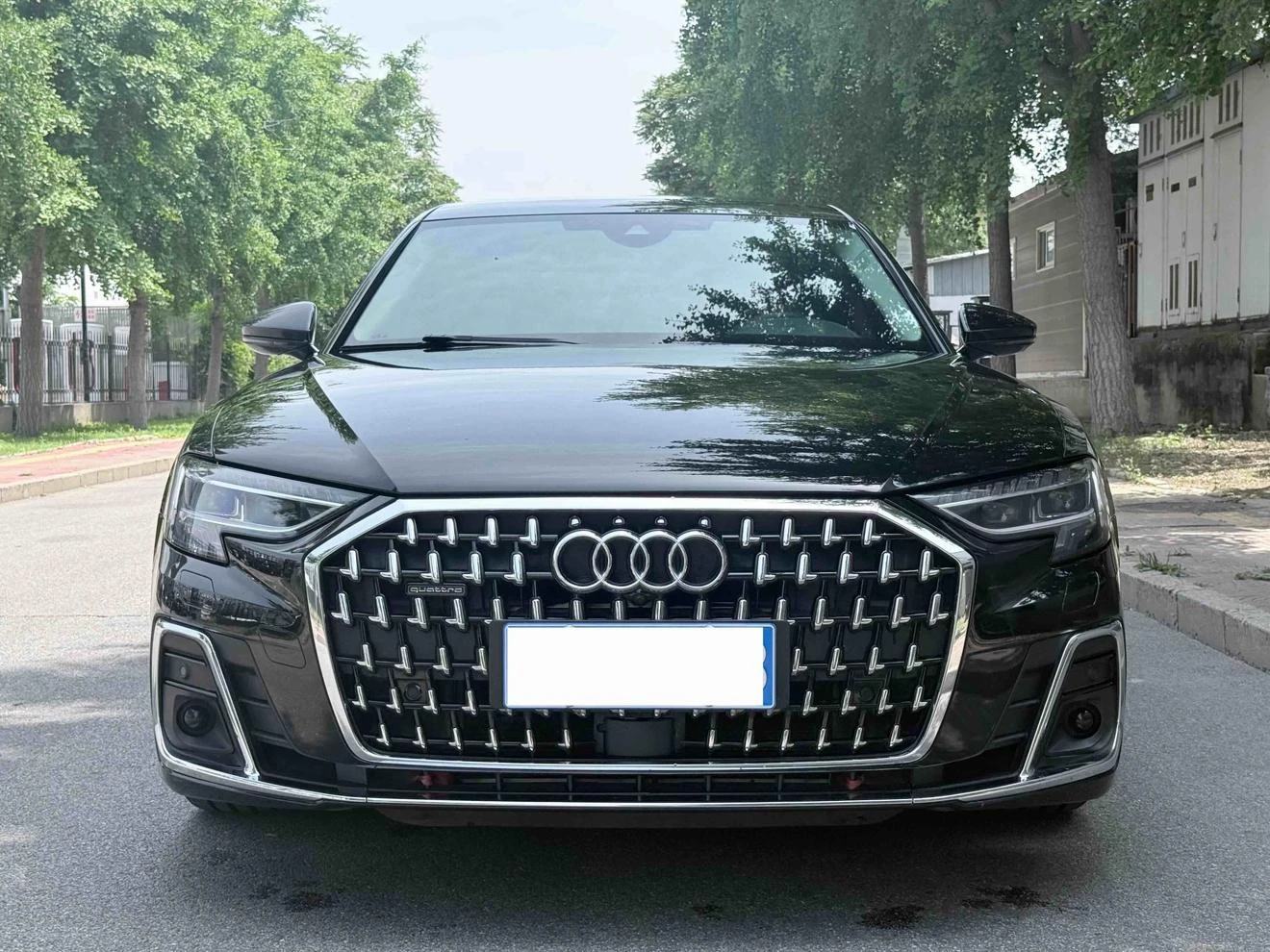 Audi A8 50 TFSI quattro - exterior