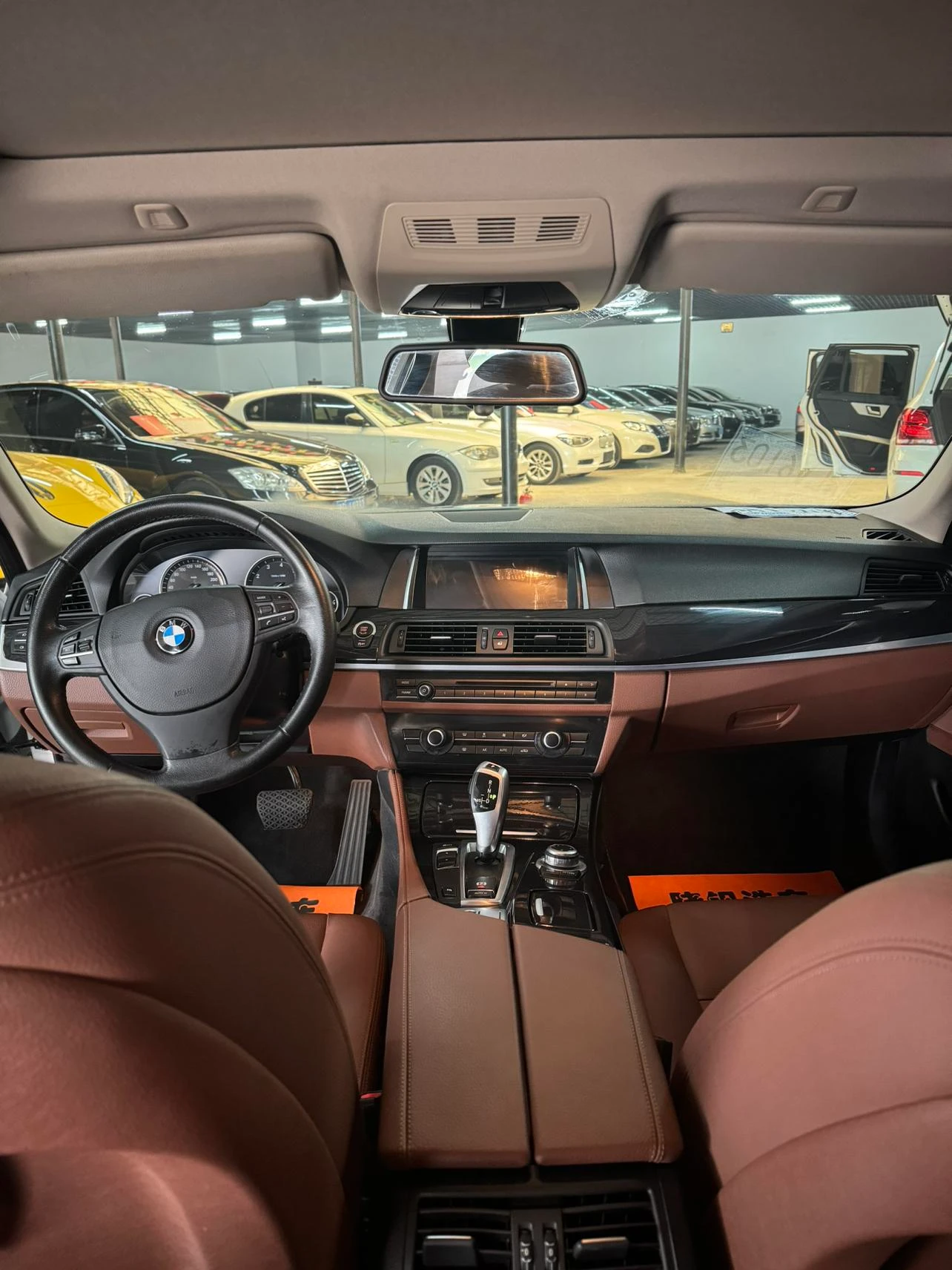 BMW 520 Li - interior
