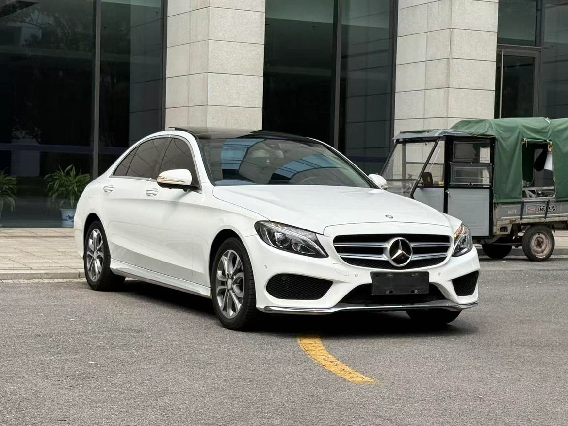 Mercedes-Benz C 200 L Sport - exterior