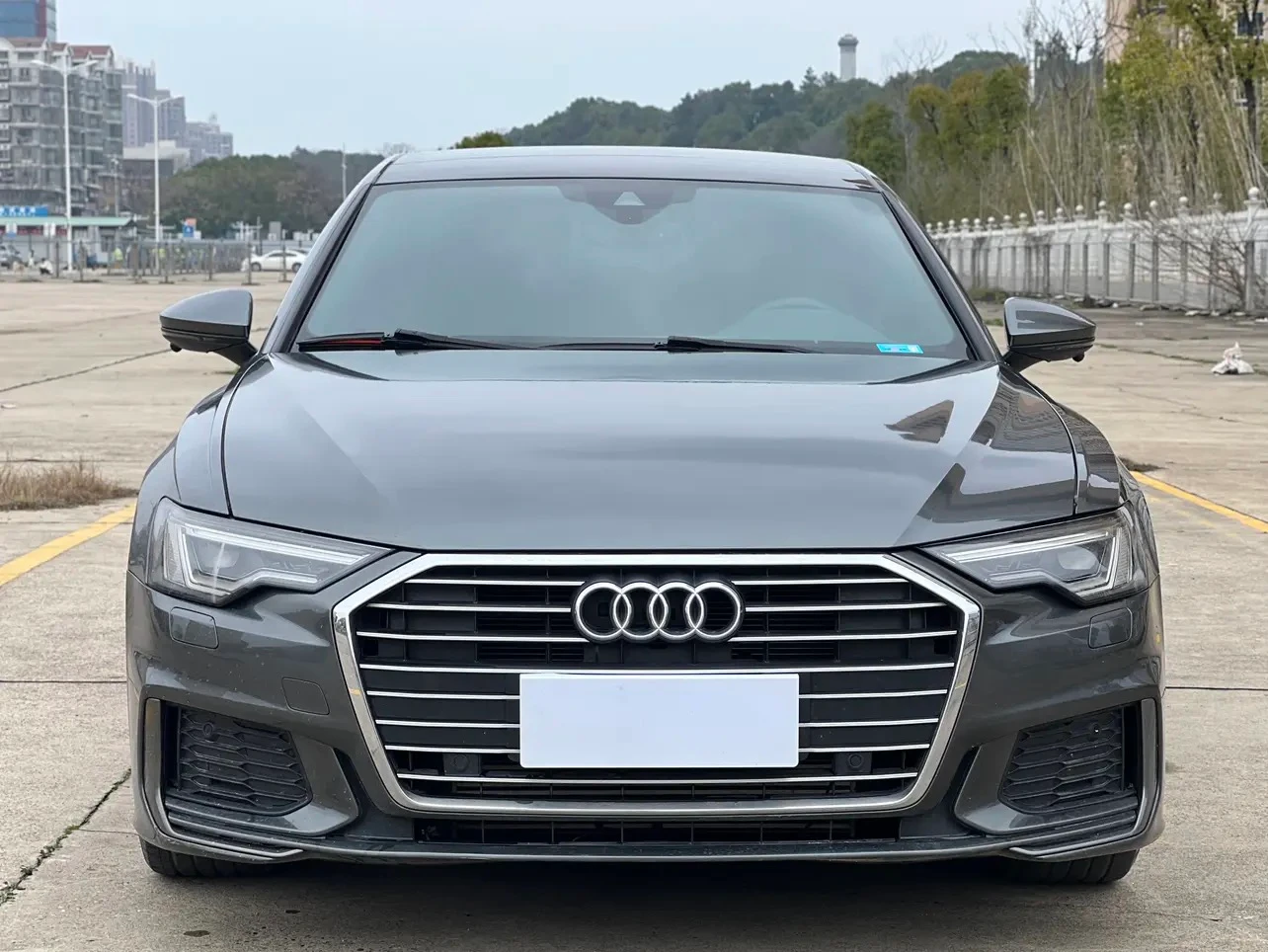 Audi A6L 45 TFSI Premium Selection Dynamic Trim - exterior
