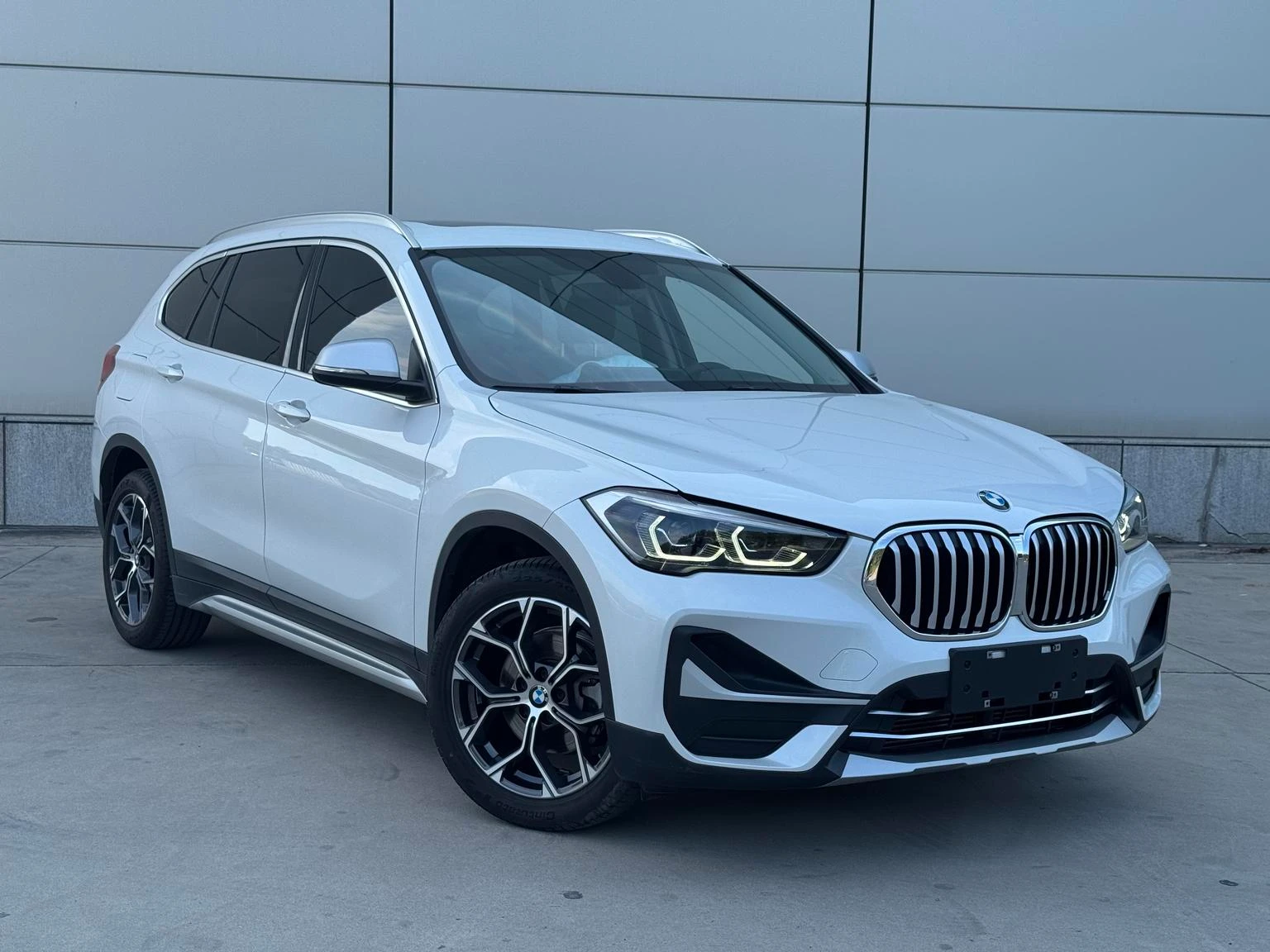 BMW X1 sDrive20Li Fashion - exterior