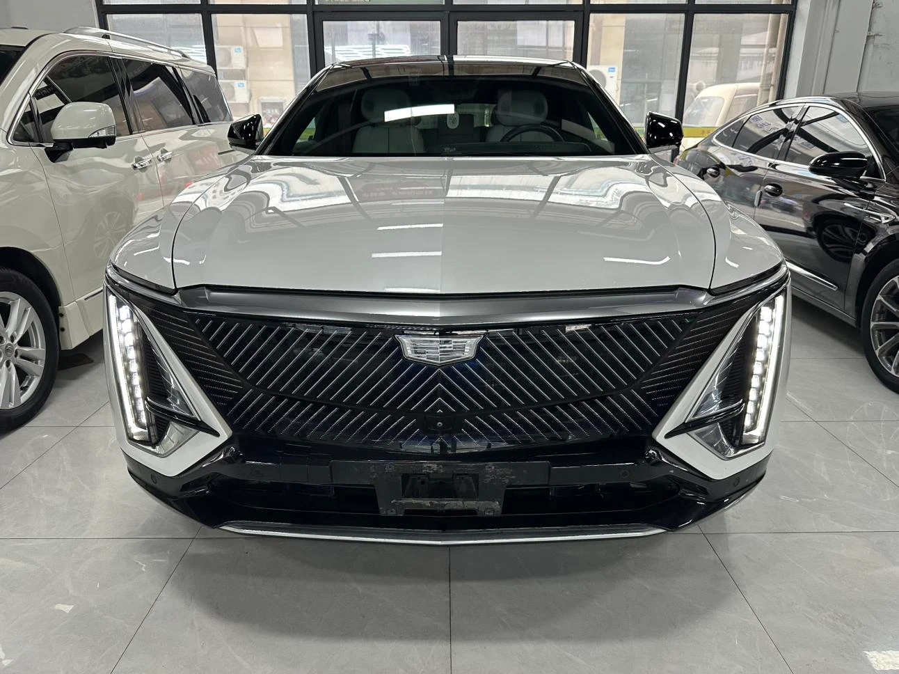 Cadillac LYRIQ Rear-Wheel Drive Long-Range Luxury Edition - exterior