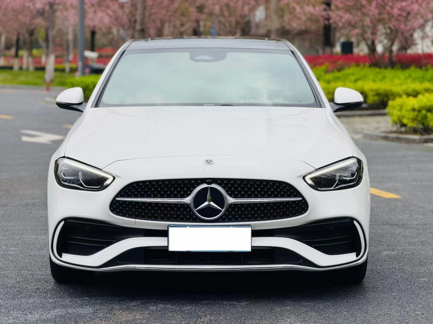 Mercedes-Benz C-Class  200 L Sport - exterior