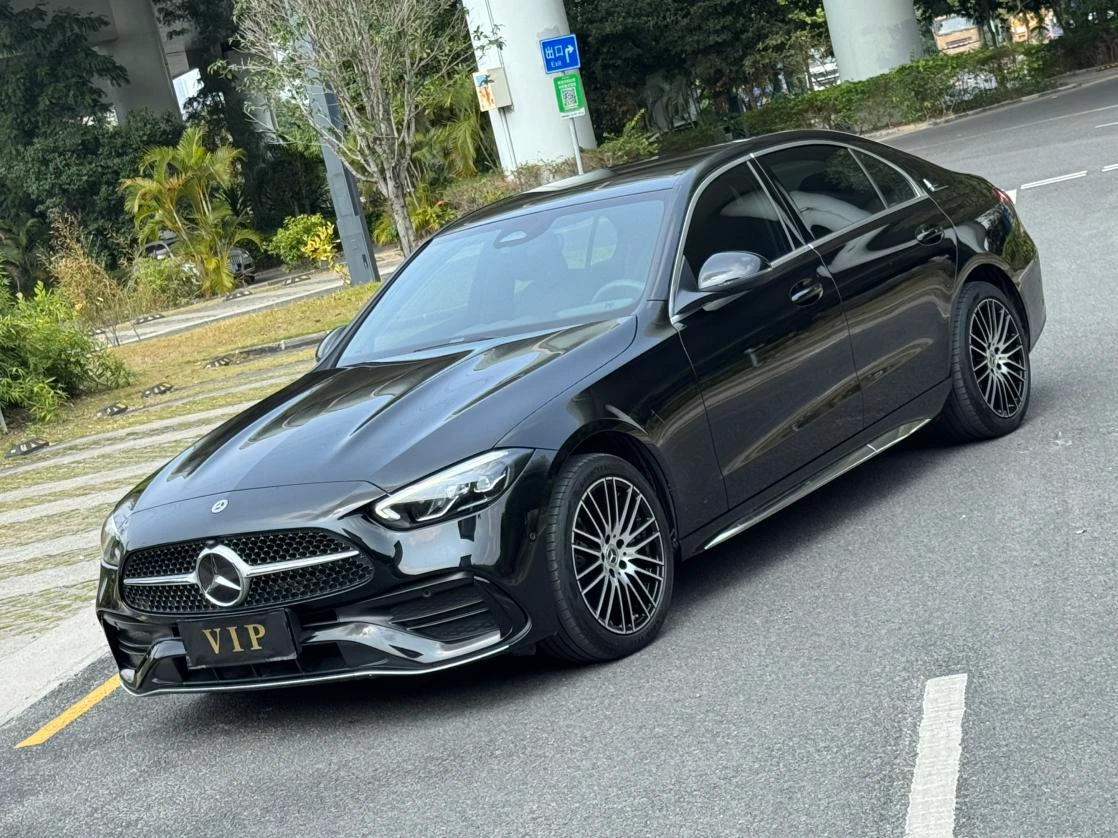 Mercedes-Benz C-Class  260 L Sport - exterior