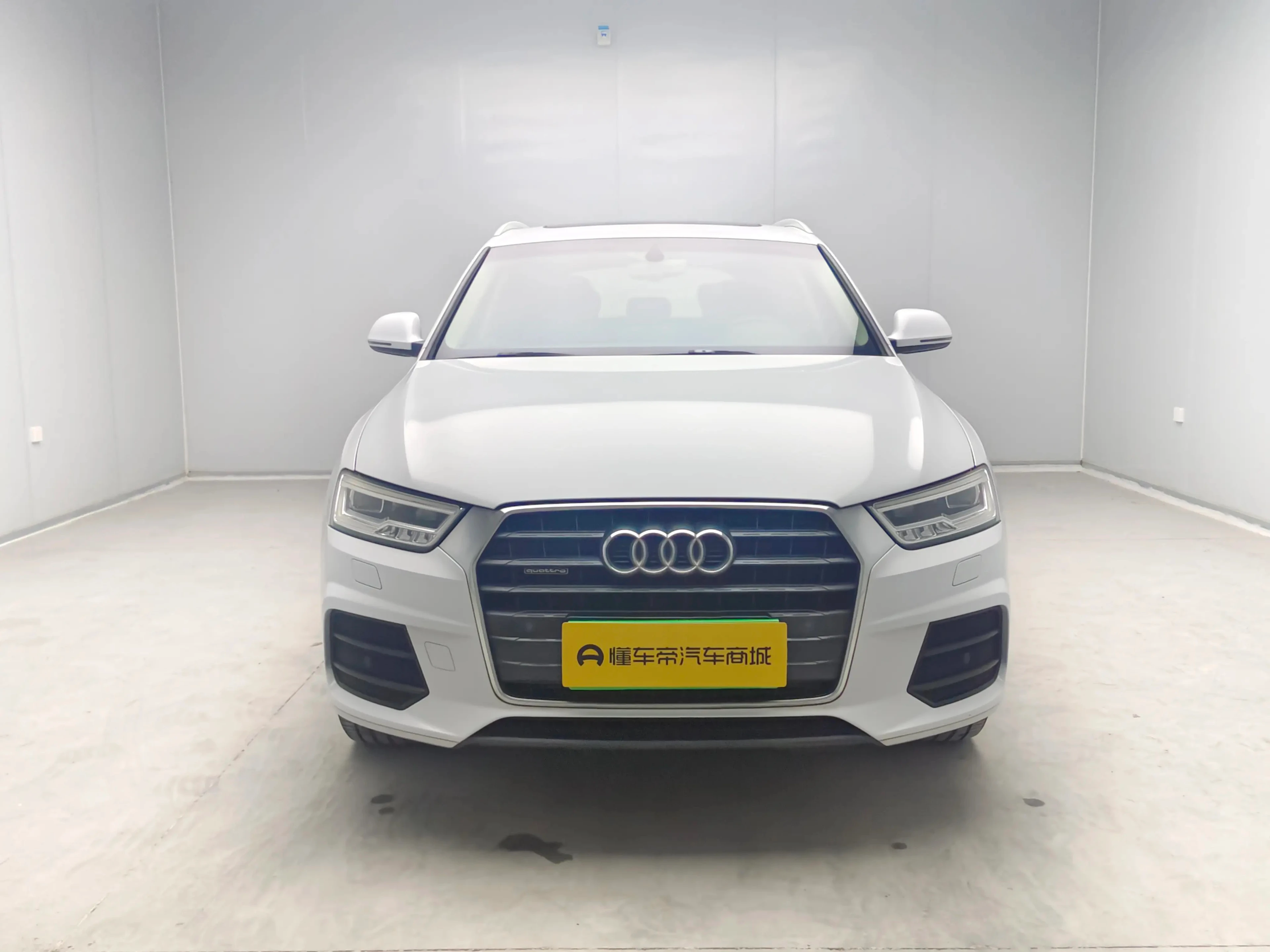 Audi Q3 40 TFSI Quattro Sport - exterior