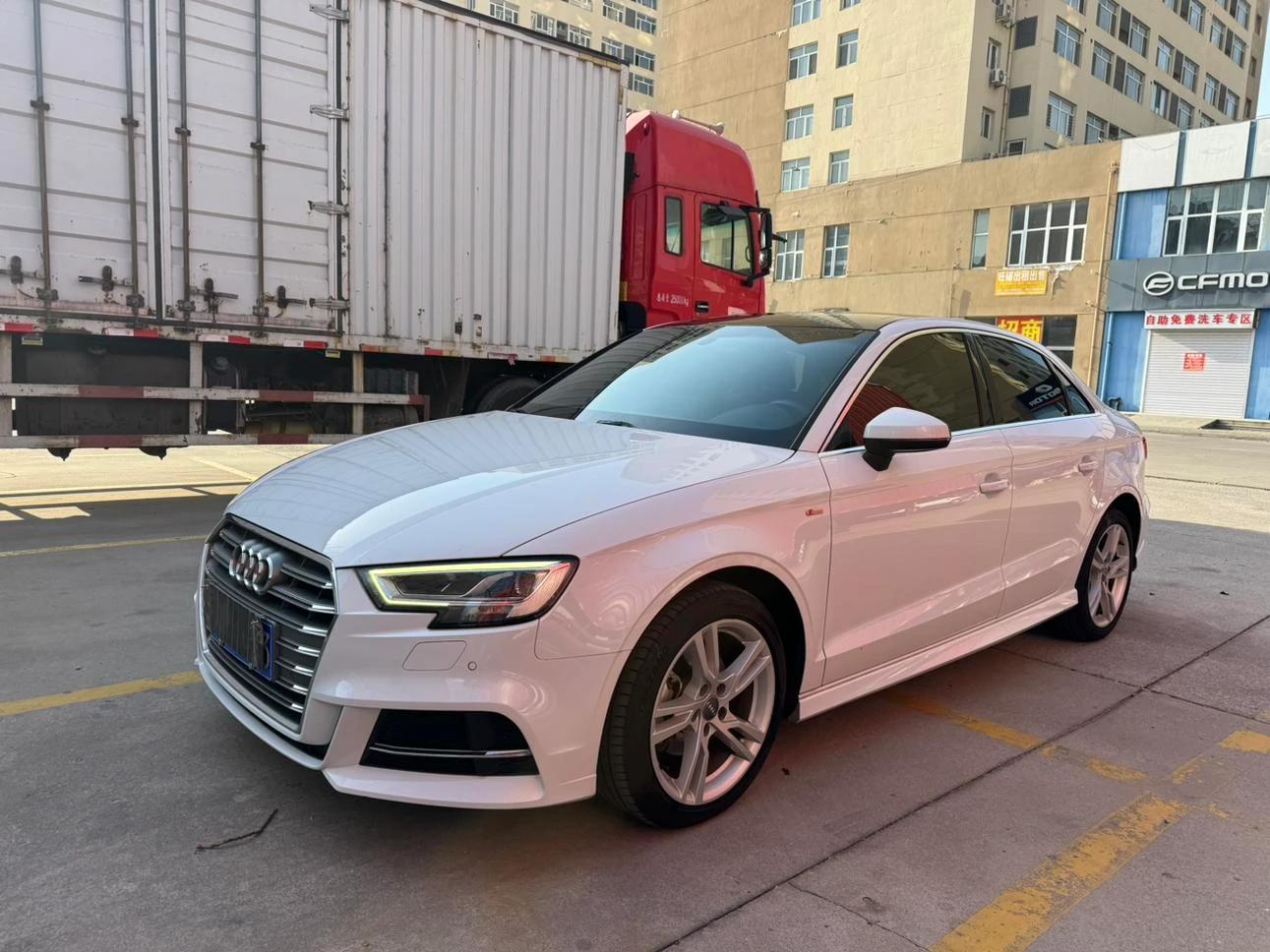 Audi A3 35 TFSI Limousine  - exterior