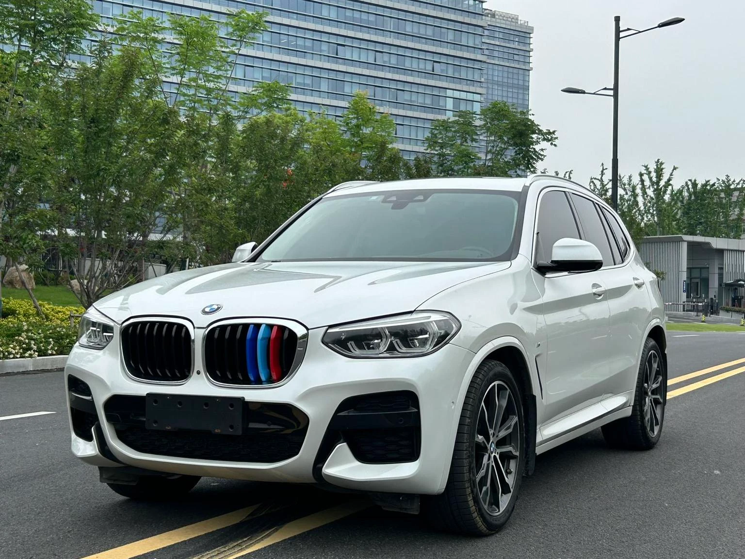 BMW X3 xDrive30i Leading Edition